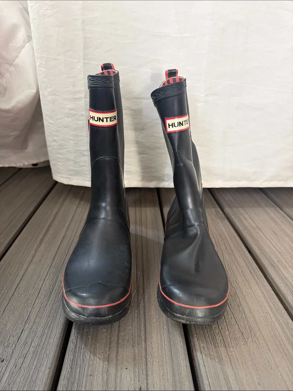Hunter sleek black